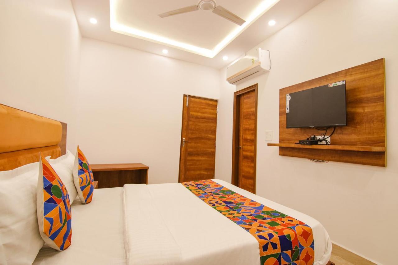 Manimajra Fabhotel Ambassador מראה חיצוני תמונה